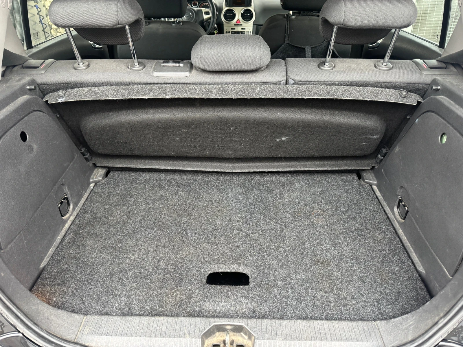 Opel Corsa, снимка 8 - Автомобили и джипове - 54876926