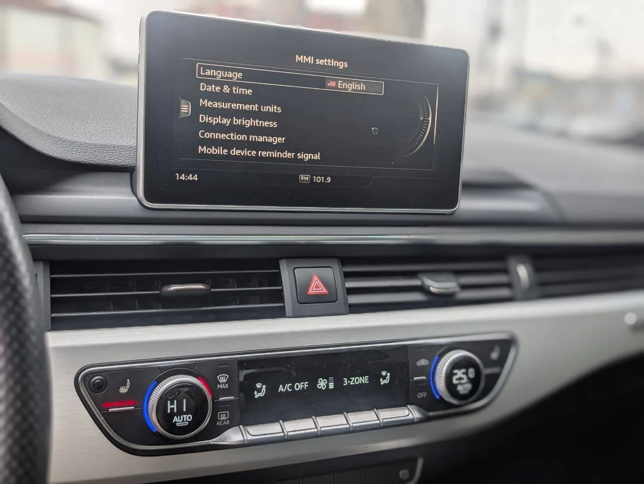 Audi A4  PROGRESSIV QUATTRO S T, снимка 12 - Автомобили и джипове - 55132144