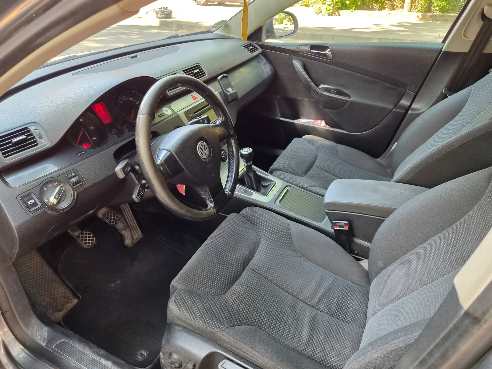 VW Passat 2.0 TDI | Mobile.bg � ����������� 7