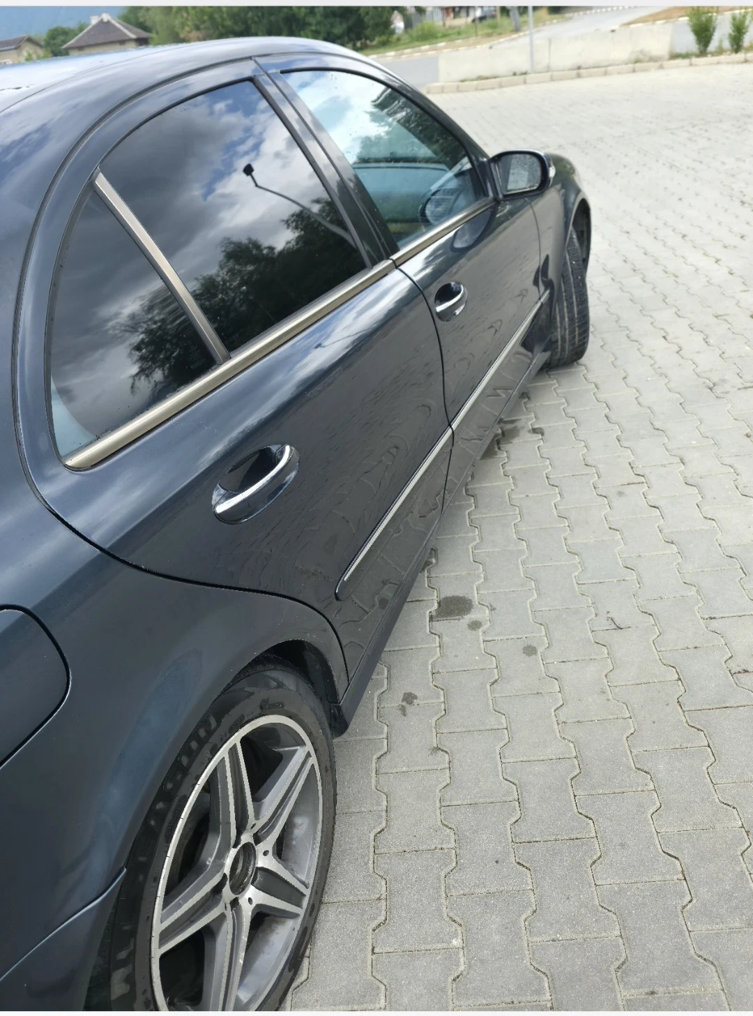 Mercedes-Benz E 270, снимка 6 - Автомобили и джипове - 55466078