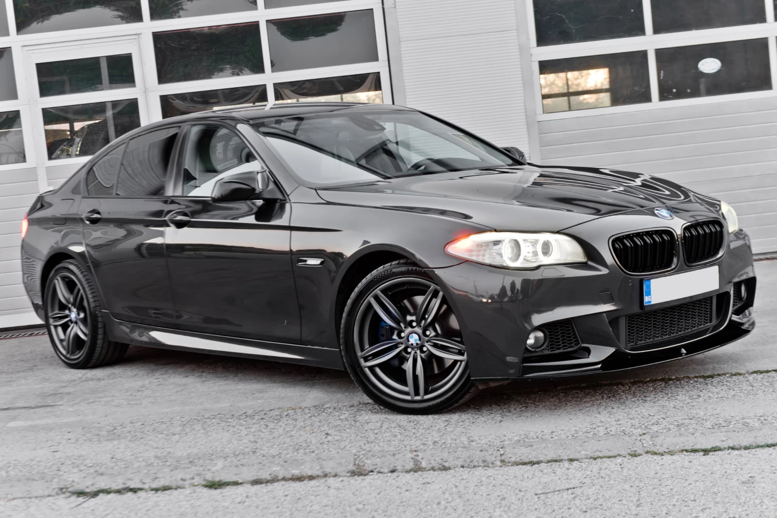 BMW 530 * M-pack* HUD* NightVision