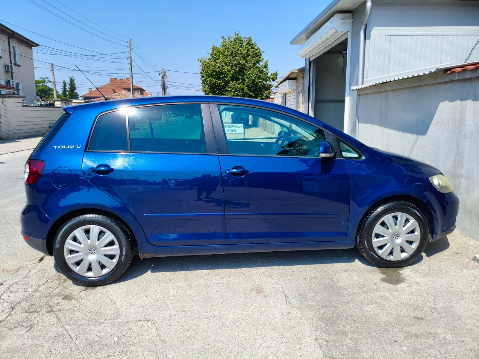 VW Golf Plus 1.6 i, снимка 2 - Автомобили и джипове - 55652485