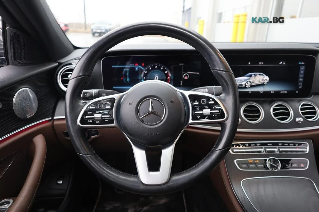 Mercedes-Benz E 450 4MATIC * AMG PACK * АвтоКредит * (ЦЕНА ДО БГ), снимка 6 - Автомобили и джипове - 55862922