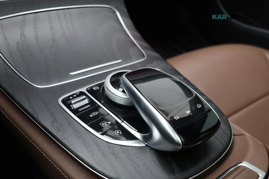 Mercedes-Benz E 450 4MATIC * AMG PACK * АвтоКредит * (ЦЕНА ДО БГ), снимка 13 - Автомобили и джипове - 55862922