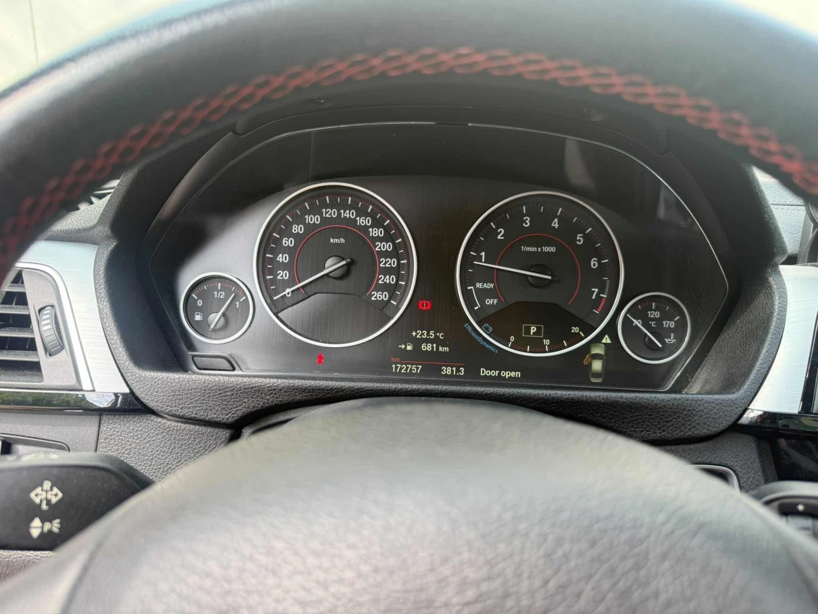 BMW 330 * xDrive * CARFAX * БЕЗ ЗАБЕЛЕЖКА, снимка 9 - Автомобили и джипове - 56069457