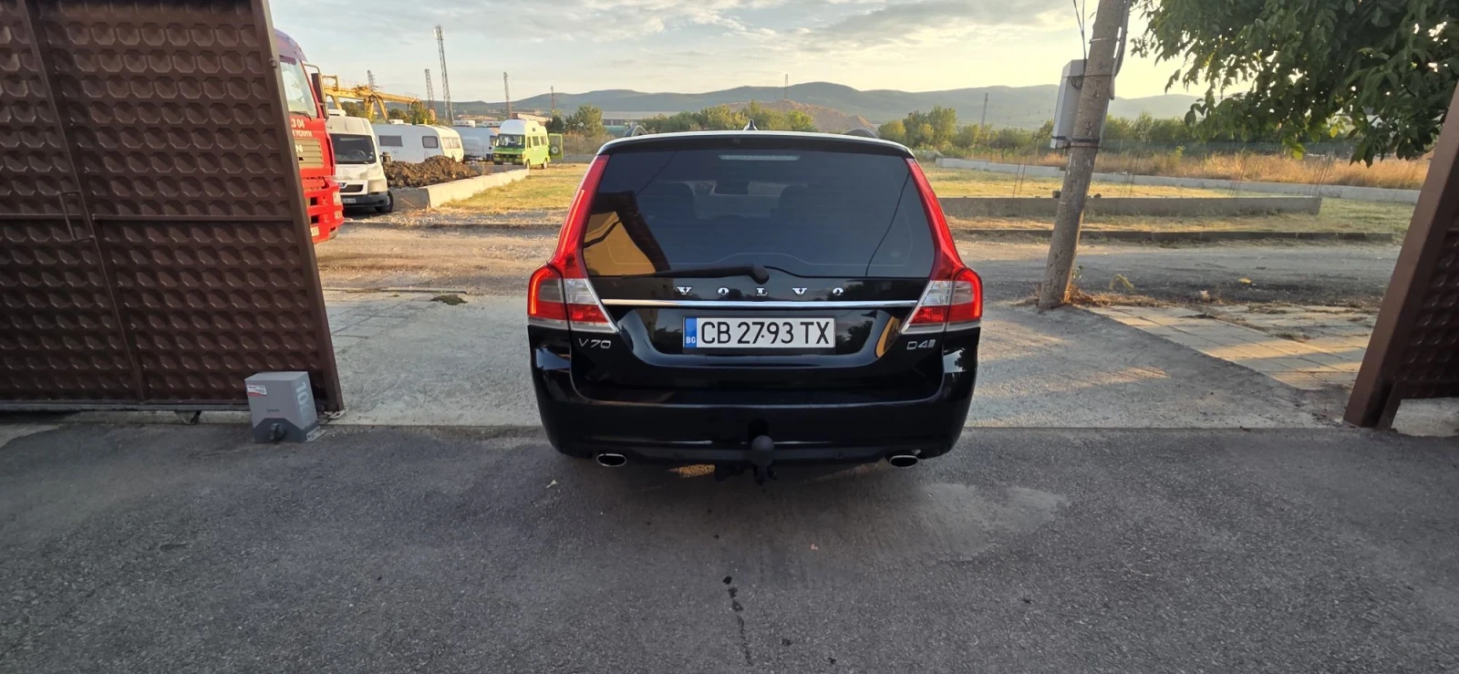 Volvo V70 2.0d4 distronik, снимка 12 - Автомобили и джипове - 56144113