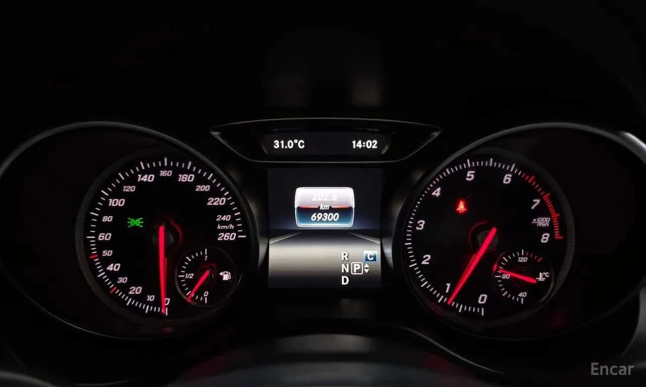 Mercedes-Benz CLA * CLA220 AMG Line * ���� �� �� | Mobile.bg � ����������� 8