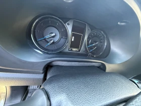 Toyota Hilux Invincible, снимка 9