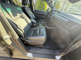 Toyota Hilux Invincible, снимка 13