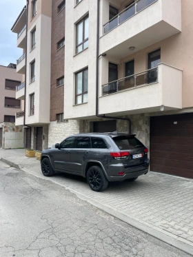 Jeep Grand cherokee Face ALTITUDE 4x4 - 18900 € / 36965.19 лв. - 98602304 14