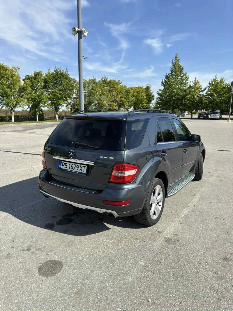 Mercedes-Benz ML 350 BlueEFFICIENCY, снимка 4 - Автомобили и джипове - 47314887