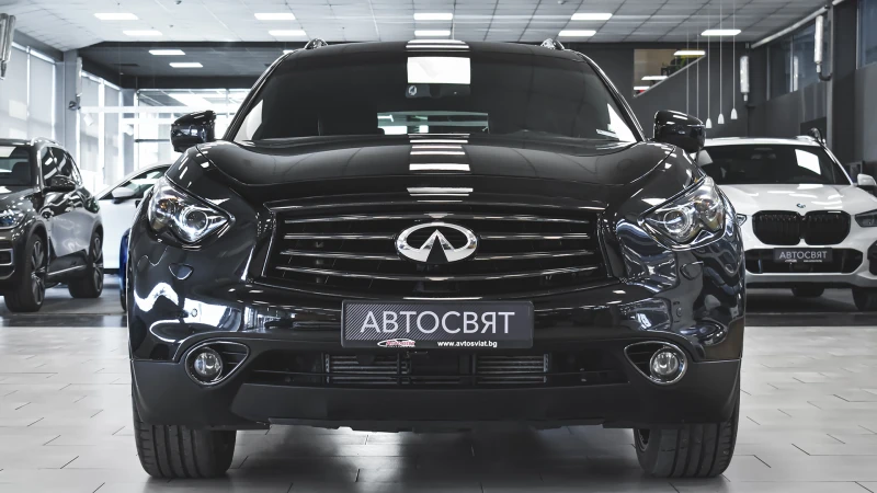 Infiniti QX70 S 3.0D 4x4 Automatic, снимка 2 - Автомобили и джипове - 48067608