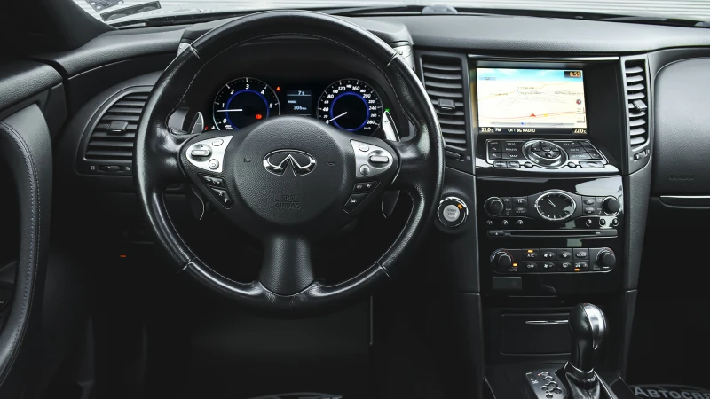 Infiniti QX70 S 3.0D 4x4 Automatic, снимка 9 - Автомобили и джипове - 48067608