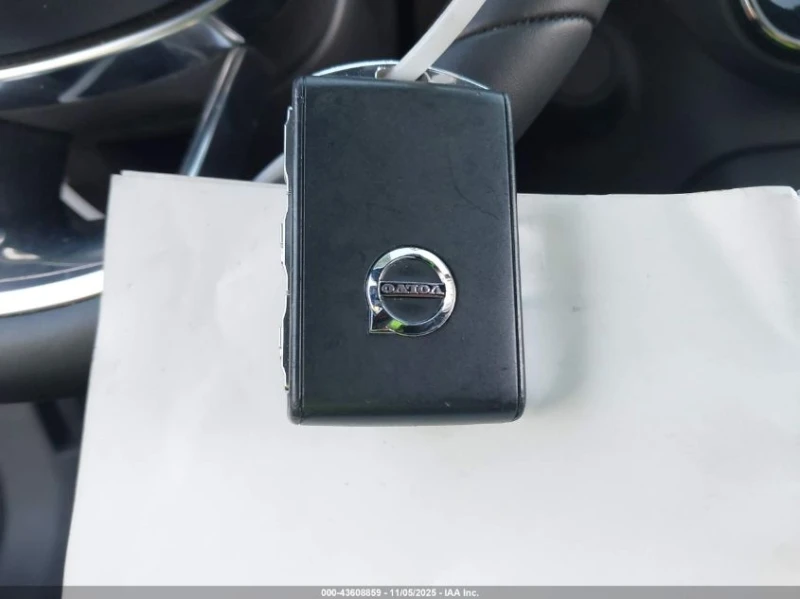 Volvo XC40 * RECHARGE PURE ELECTRIC TWIN PLUS* , снимка 7 - Автомобили и джипове - 52689298