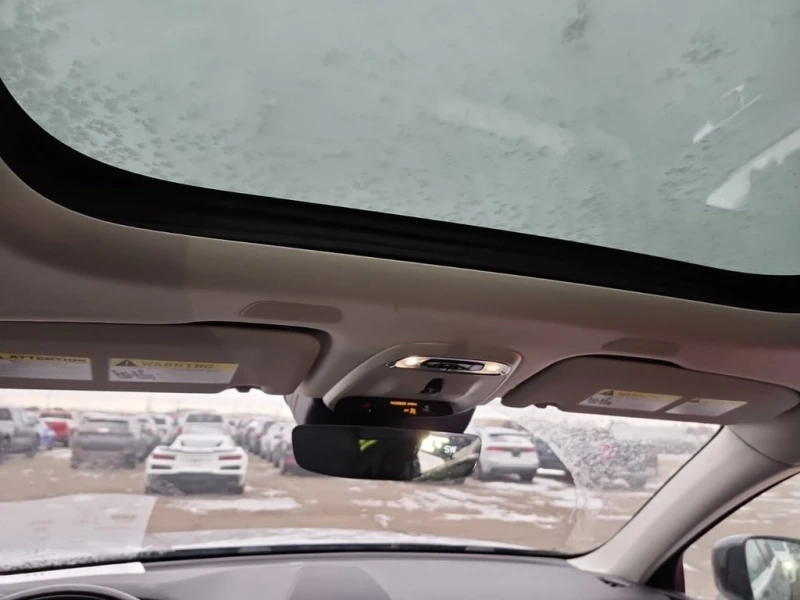 Volvo XC60 * MOMENTUM * CARFAX * БЕЗ ПЪРВОНАЧАЛНА ВНОСКА, снимка 11 - Автомобили и джипове - 52807824