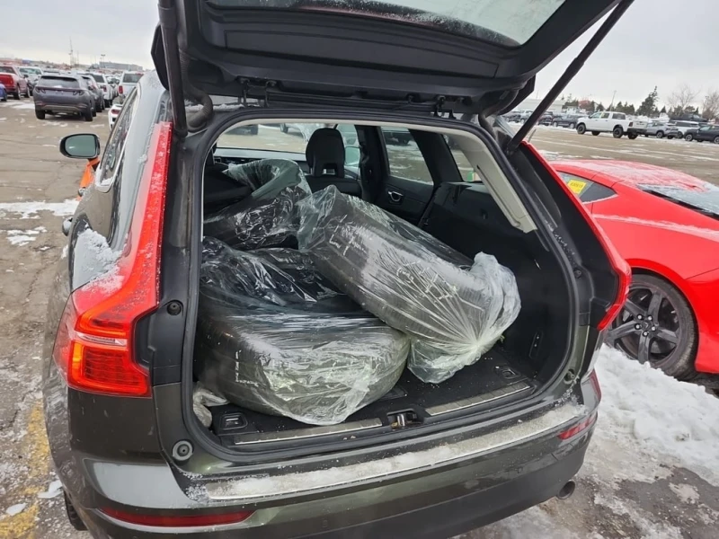 Volvo XC60 * MOMENTUM * CARFAX * БЕЗ ПЪРВОНАЧАЛНА ВНОСКА, снимка 13 - Автомобили и джипове - 52807824