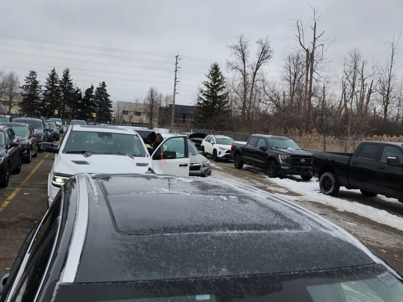 Volvo XC60 * MOMENTUM * CARFAX * БЕЗ ПЪРВОНАЧАЛНА ВНОСКА, снимка 16 - Автомобили и джипове - 52807824