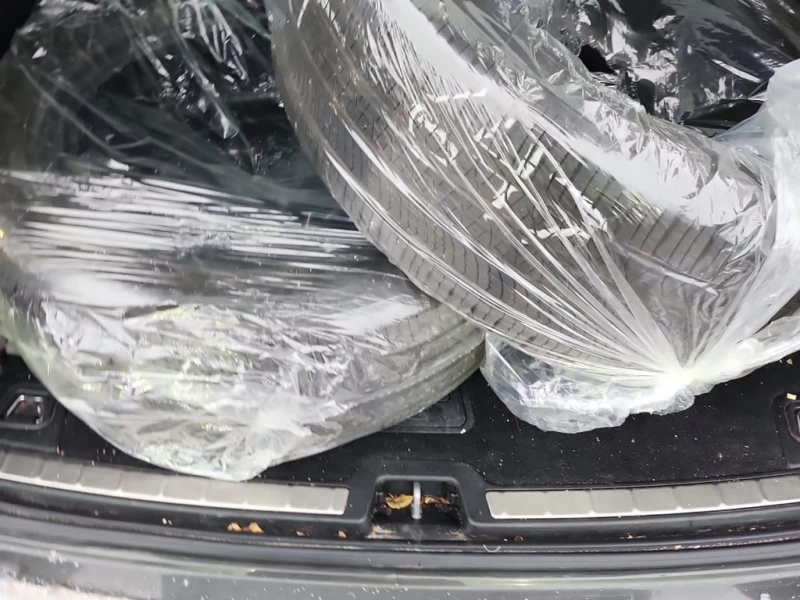 Volvo XC60 * MOMENTUM * CARFAX * БЕЗ ПЪРВОНАЧАЛНА ВНОСКА, снимка 14 - Автомобили и джипове - 52807824