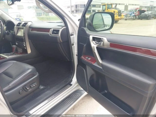 Lexus GX 460 LUXURY* AWD* КОЖА* ПОДГРЕВ* ШИБИДАХ* NAVI* , снимка 5 - Автомобили и джипове - 55661512