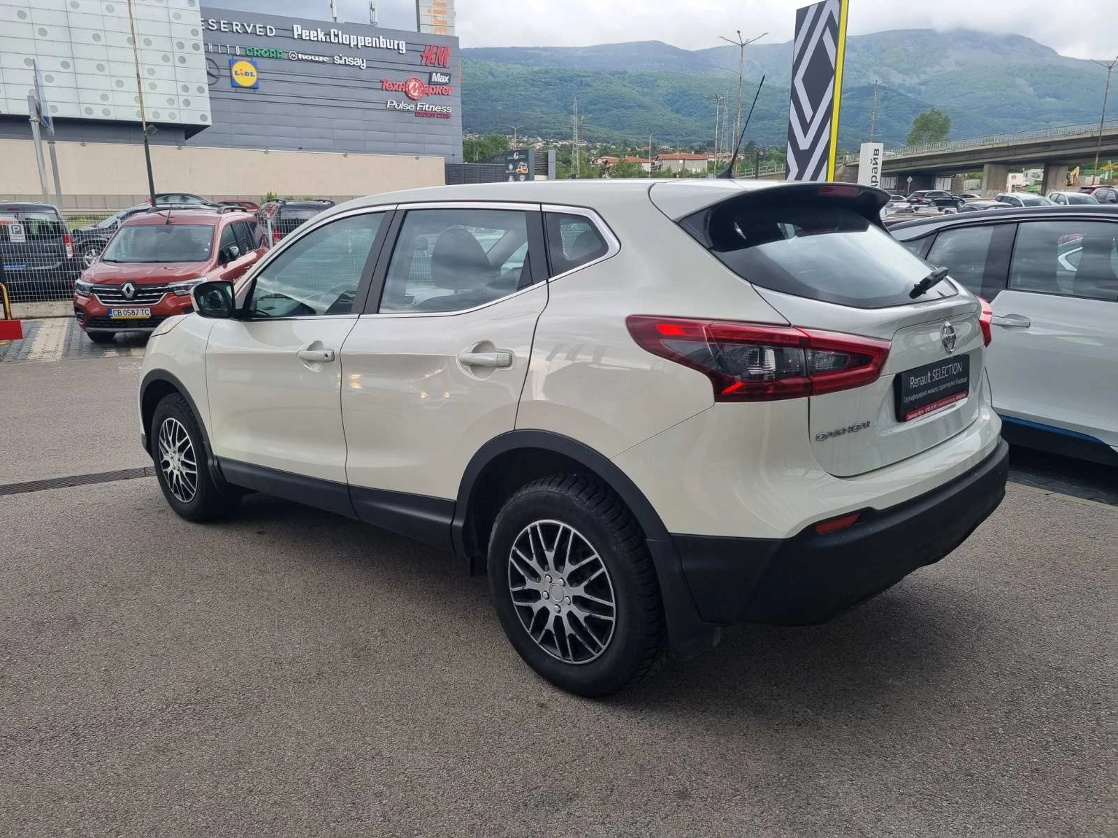 Nissan Qashqai 1.6 dCi (130 кс) 4x2 - изображение 4