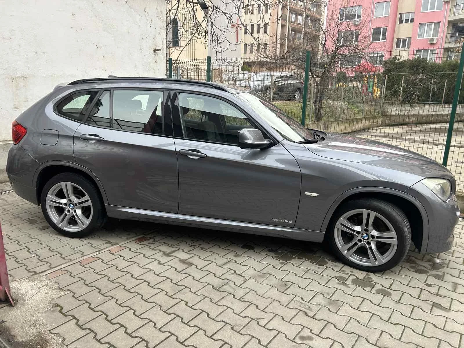 BMW X1 2.0D MSport - изображение 3