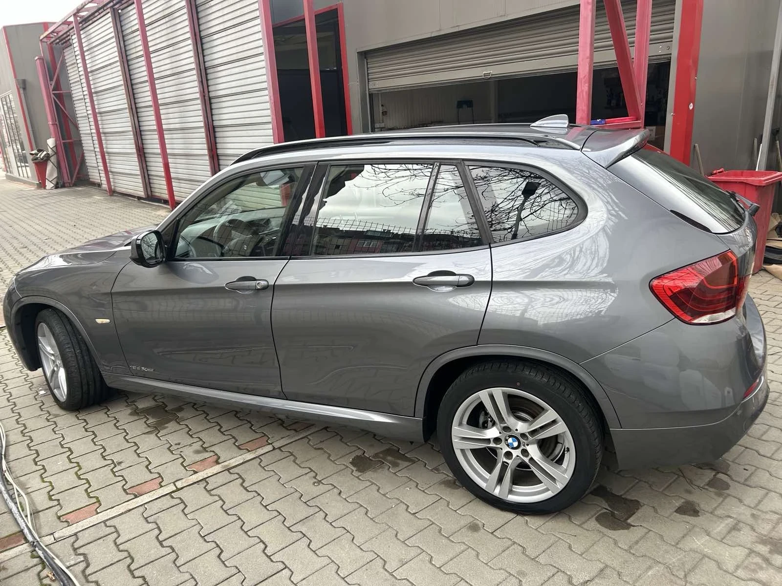 BMW X1 2.0D MSport - изображение 6