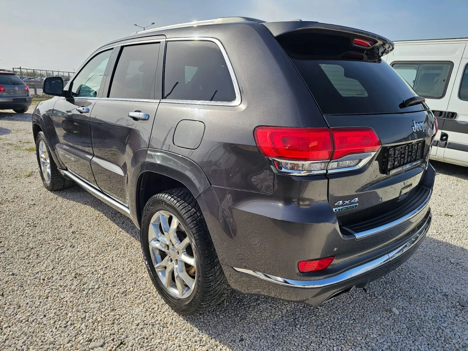 Jeep Grand cherokee SUMMIT. Подгрев, Обдухване. Панорама.ЛИЗИНГ - изображение 5