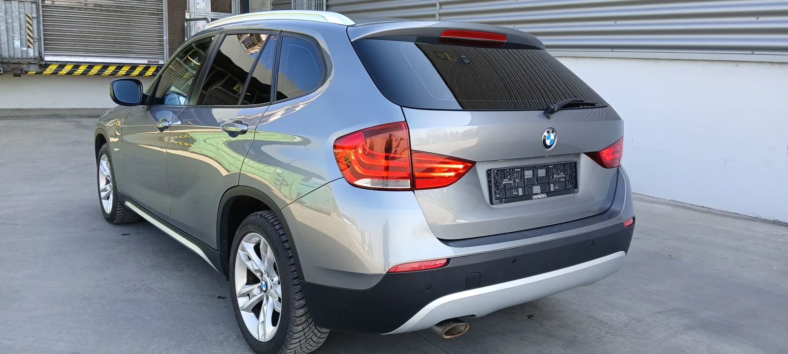 BMW X1 2.0d - изображение 4