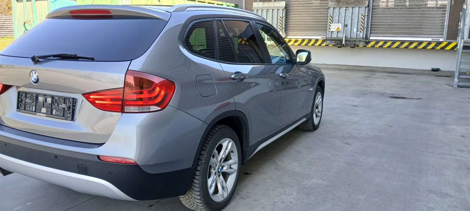 BMW X1 2.0d - изображение 5