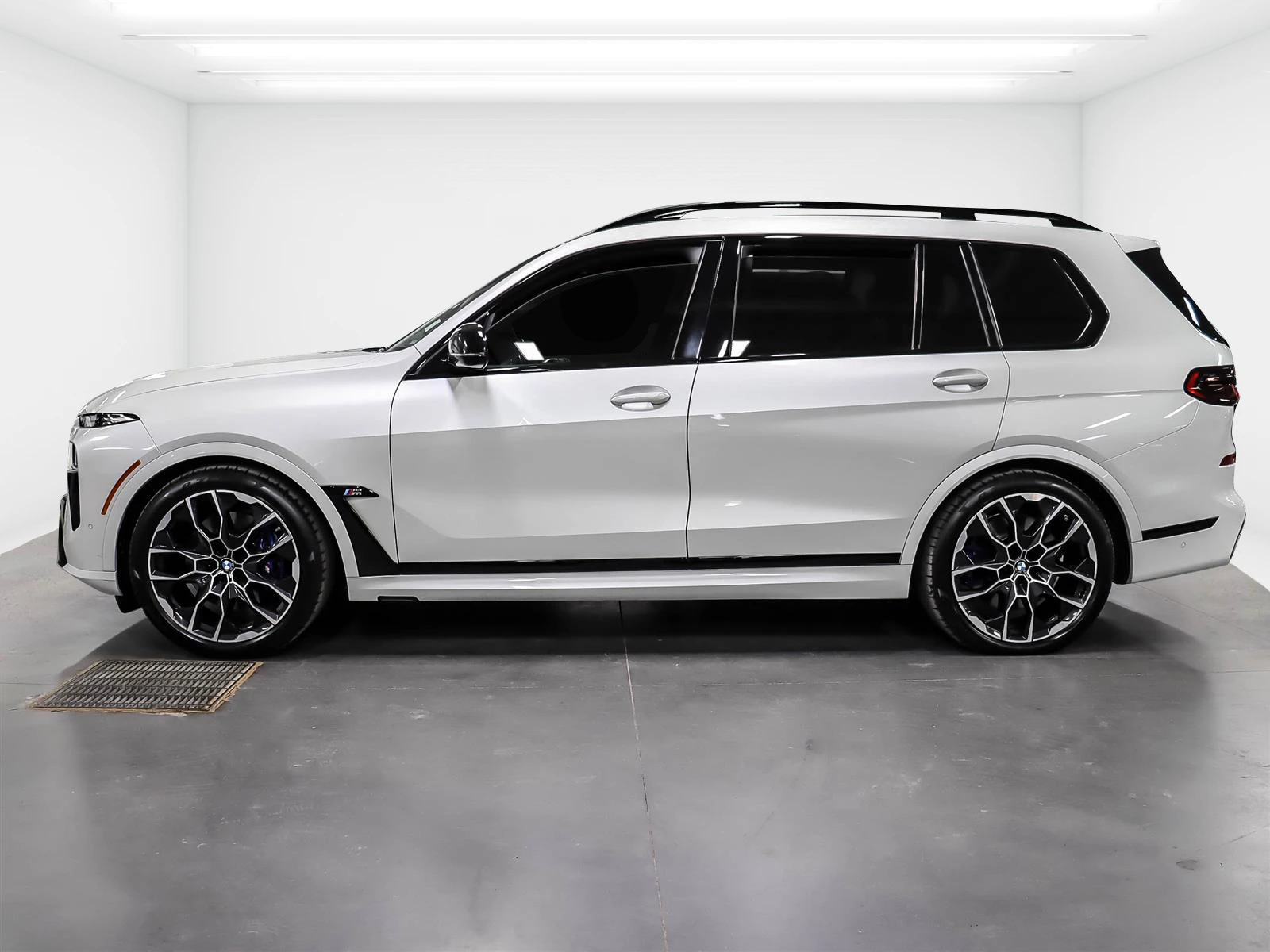 BMW X7 Alpine White* Ultimate Luxury | Mobile.bg   2