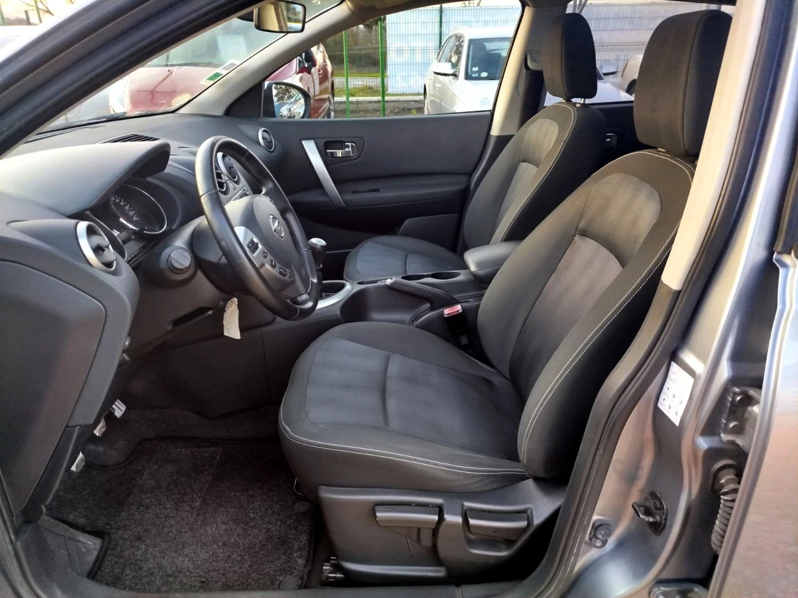 Nissan Qashqai 1.5 dCi* 360 camera* 18 *  | Mobile.bg   9