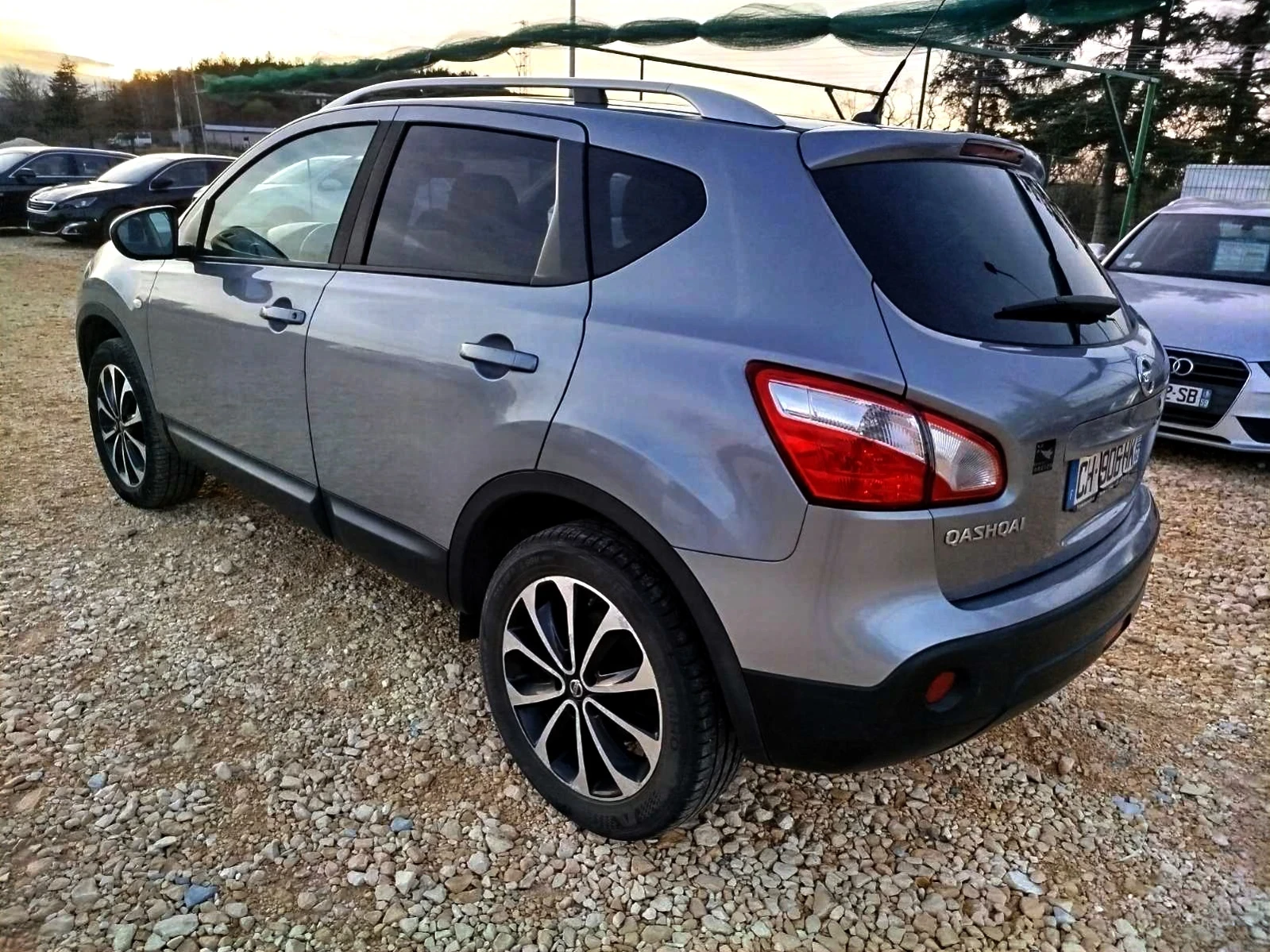 Nissan Qashqai 1.5 dCi* 360 camera* 18 *  | Mobile.bg   7