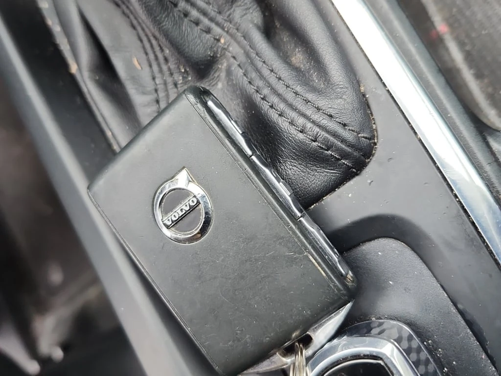 Volvo XC60 * MOMENTUM * CARFAX * ��� ������������ ������ | Mobile.bg � ����������� 8