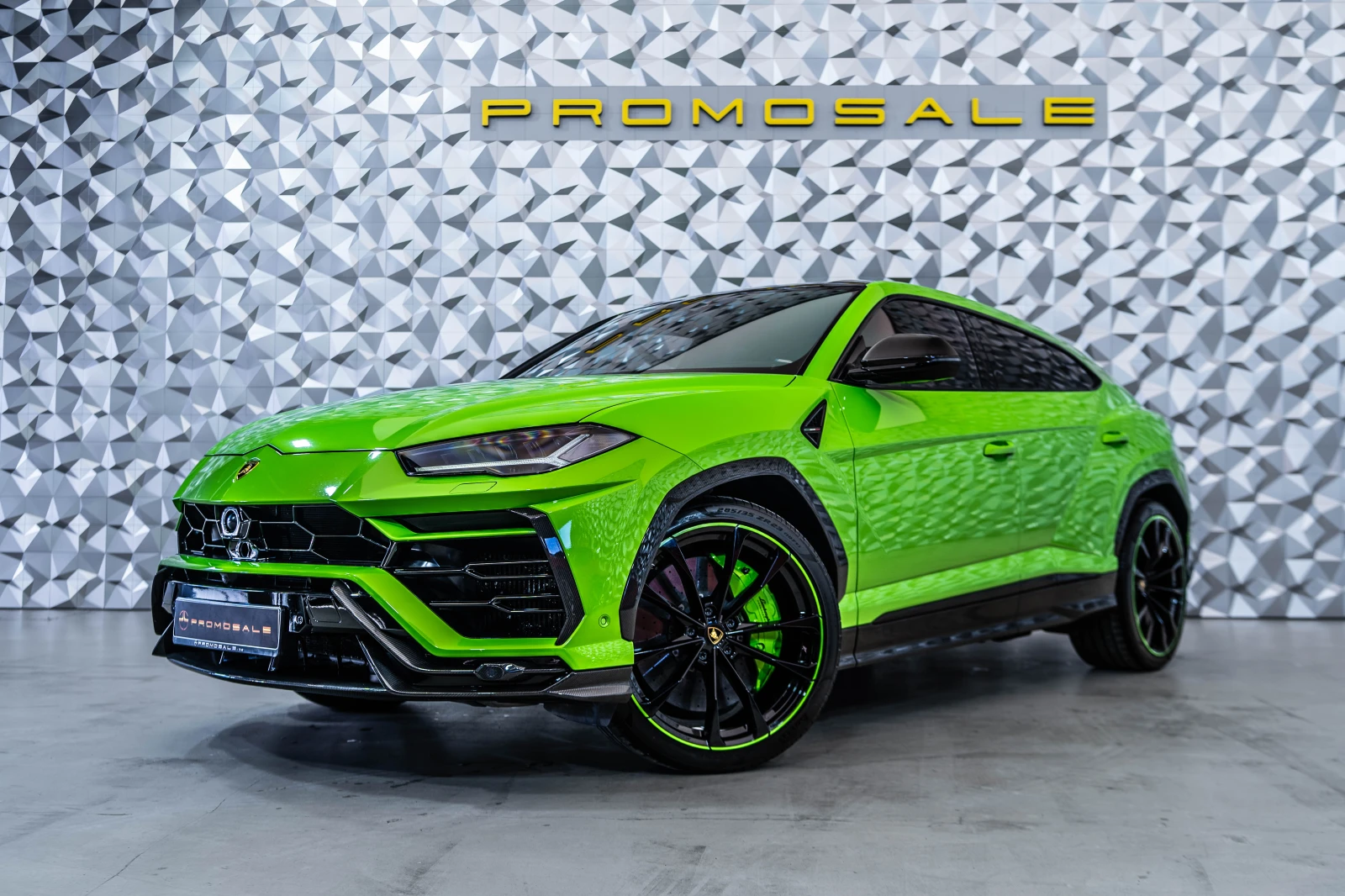 Lamborghini Urus Verde Mantis* Carbon* B&O | Auto.bg — изображение 1