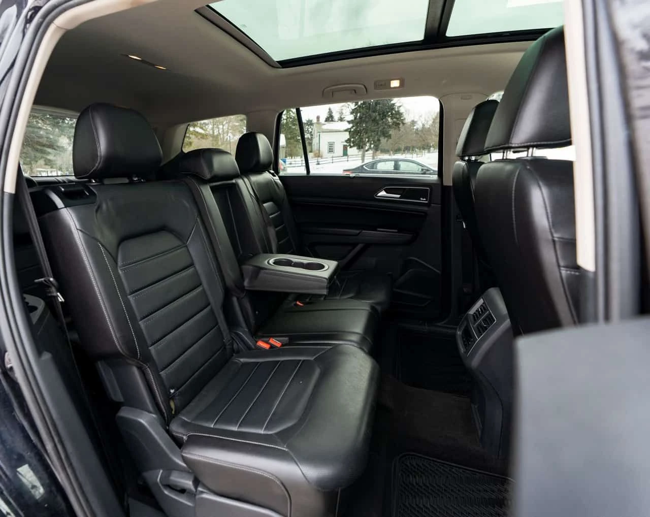 VW Atlas * Execline* 360КАМЕРА* ПОДГРЕВ/ОБДУХВАНЕ* ПАНОРАМА, снимка 13 - Автомобили и джипове - 53985243