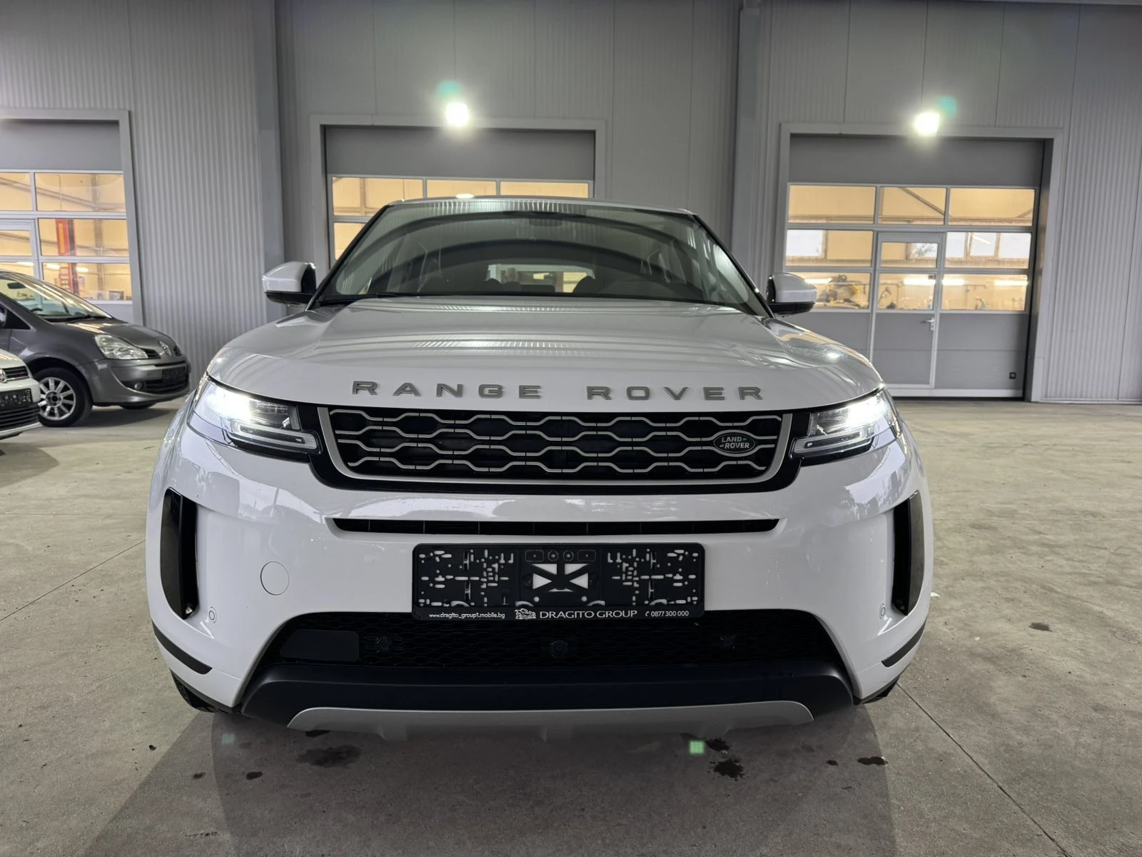 Land Rover Range Rover Evoque 2.0D* 163ps* 4x4* HIBRYD* НАВИ* КОЖА* Keyless, снимка 8 - Автомобили и джипове - 54405416