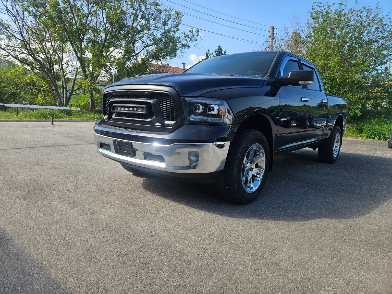 Dodge RAM 1500 2016г.SLT 5.7 HEMI 1500 4х4, снимка 2 - Автомобили и джипове - 54507267