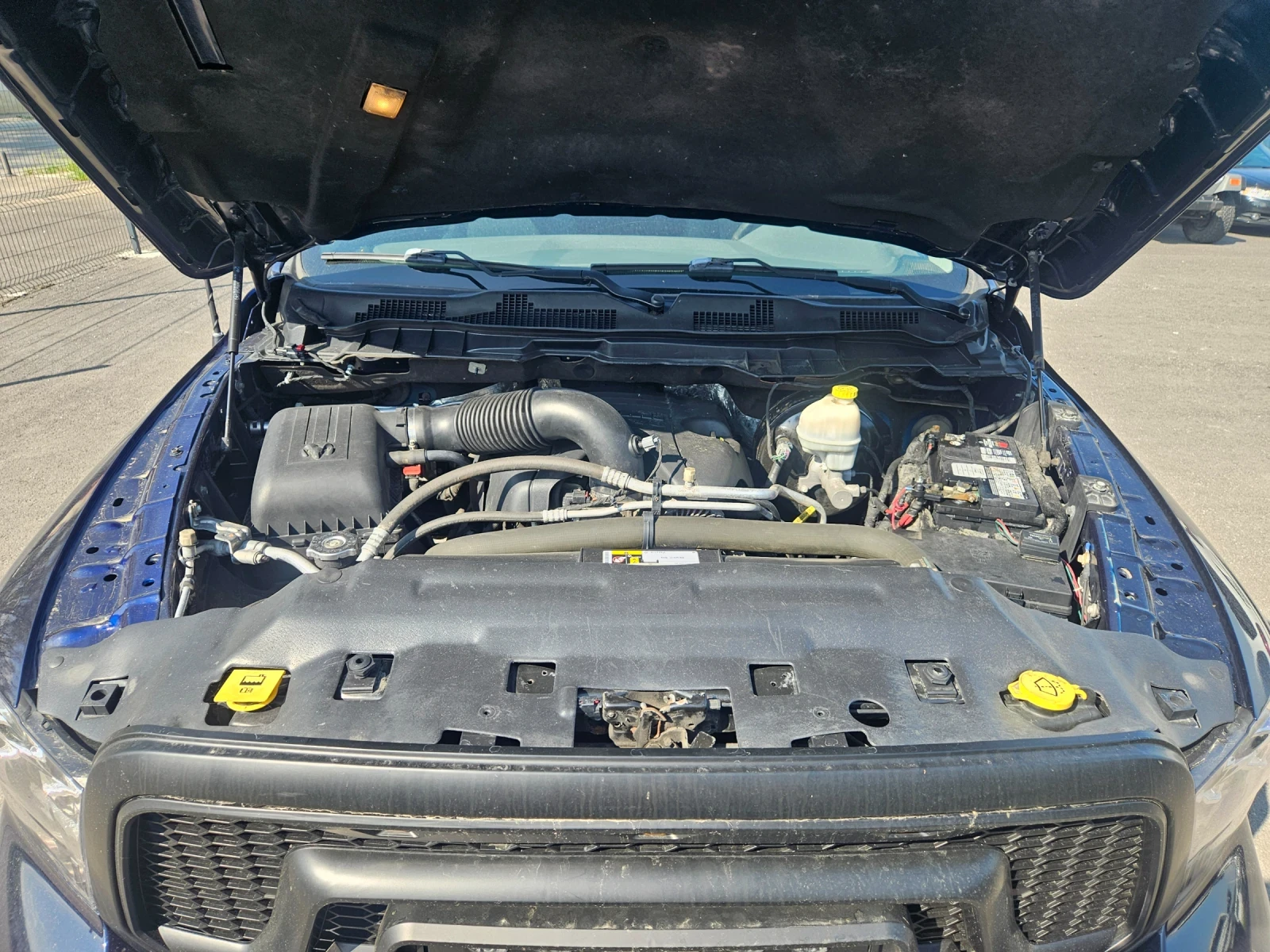 Dodge RAM 1500 2016г.SLT 5.7 HEMI 1500 4х4, снимка 9 - Автомобили и джипове - 54507267
