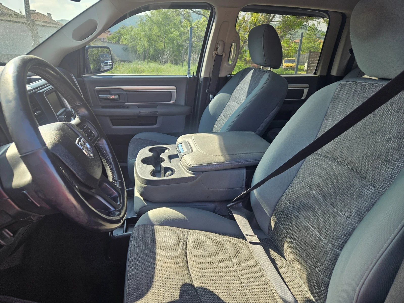 Dodge RAM 1500 2016г.SLT 5.7 HEMI 1500 4х4, снимка 10 - Автомобили и джипове - 54507267