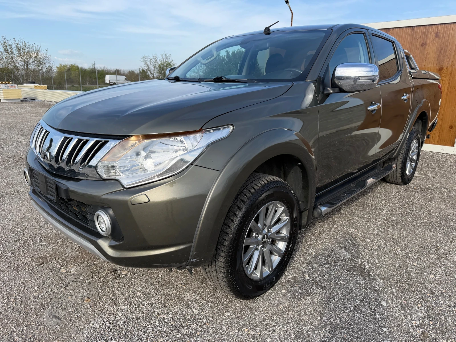 Mitsubishi L200 2.4 DI-D