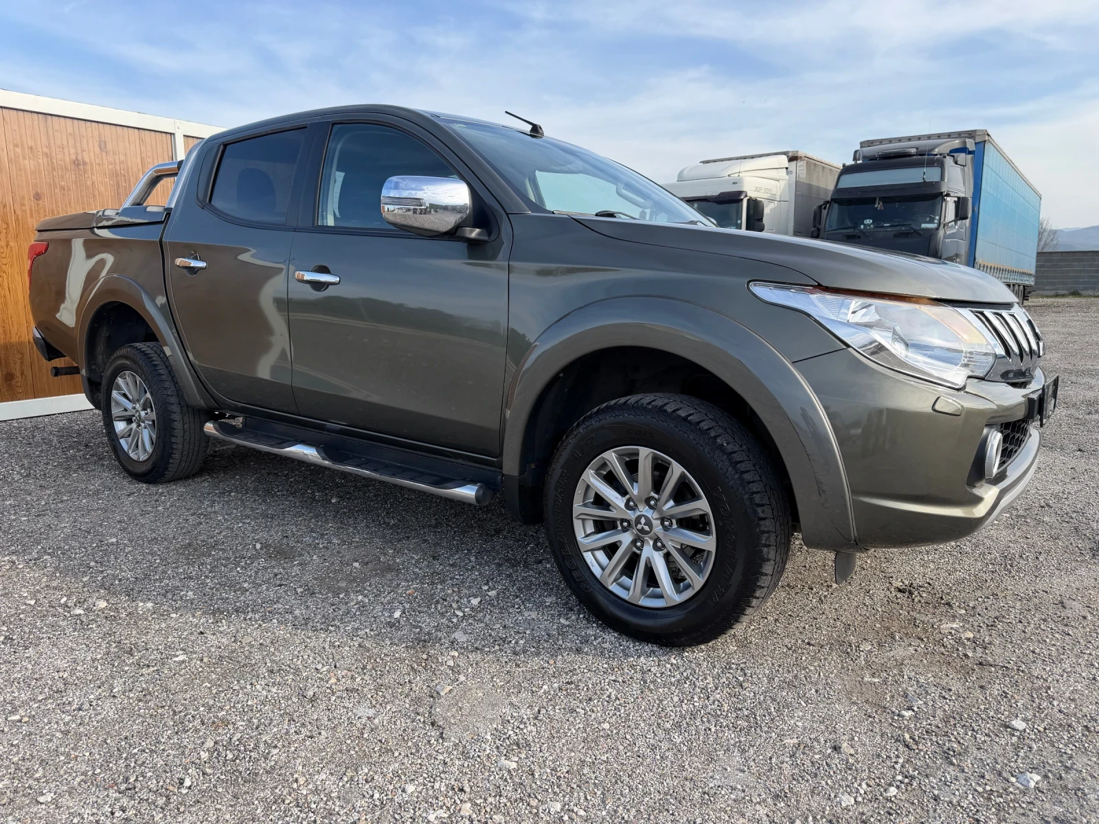 Mitsubishi L200 2.4 DI-D, снимка 6 - Автомобили и джипове - 54748798