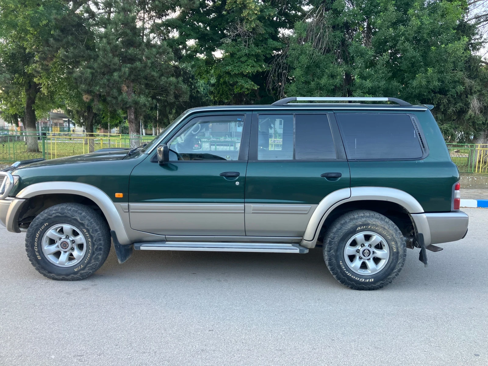 Nissan Patrol y61, снимка 3 - Автомобили и джипове - 55038403