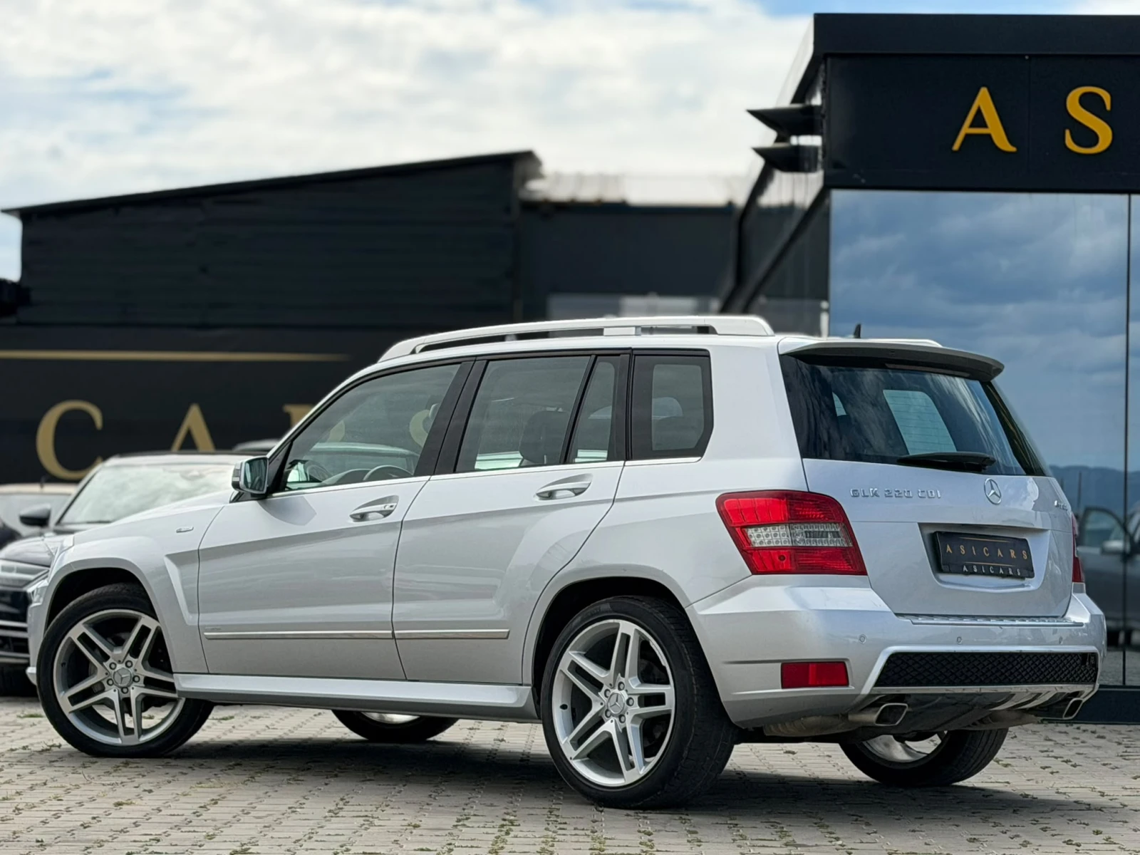 Mercedes-Benz GLK / 220 CDI / 4MATIC / BLUE EFFICIENCY / PREMIUM /, снимка 3 - Автомобили и джипове - 56099355