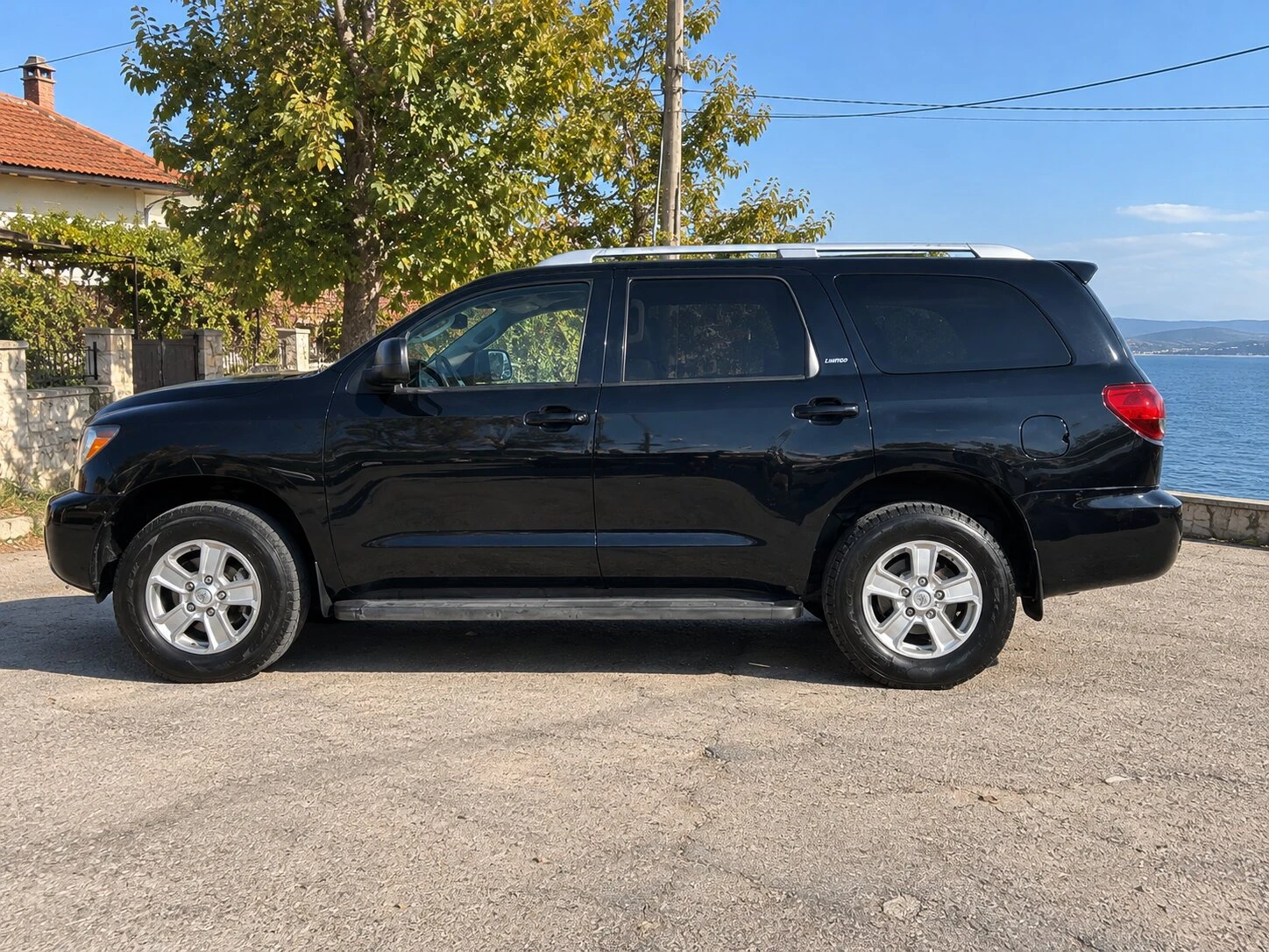 Toyota Sequoia 5.7 V8 LPG, снимка 5 - Автомобили и джипове - 56649360