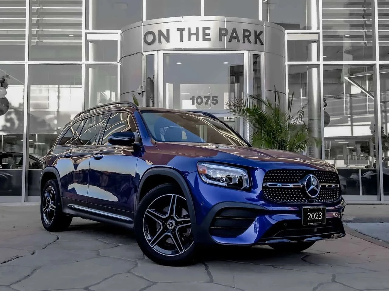 Mercedes-Benz GLB 250, снимка 2 - Автомобили и джипове - 56710701
