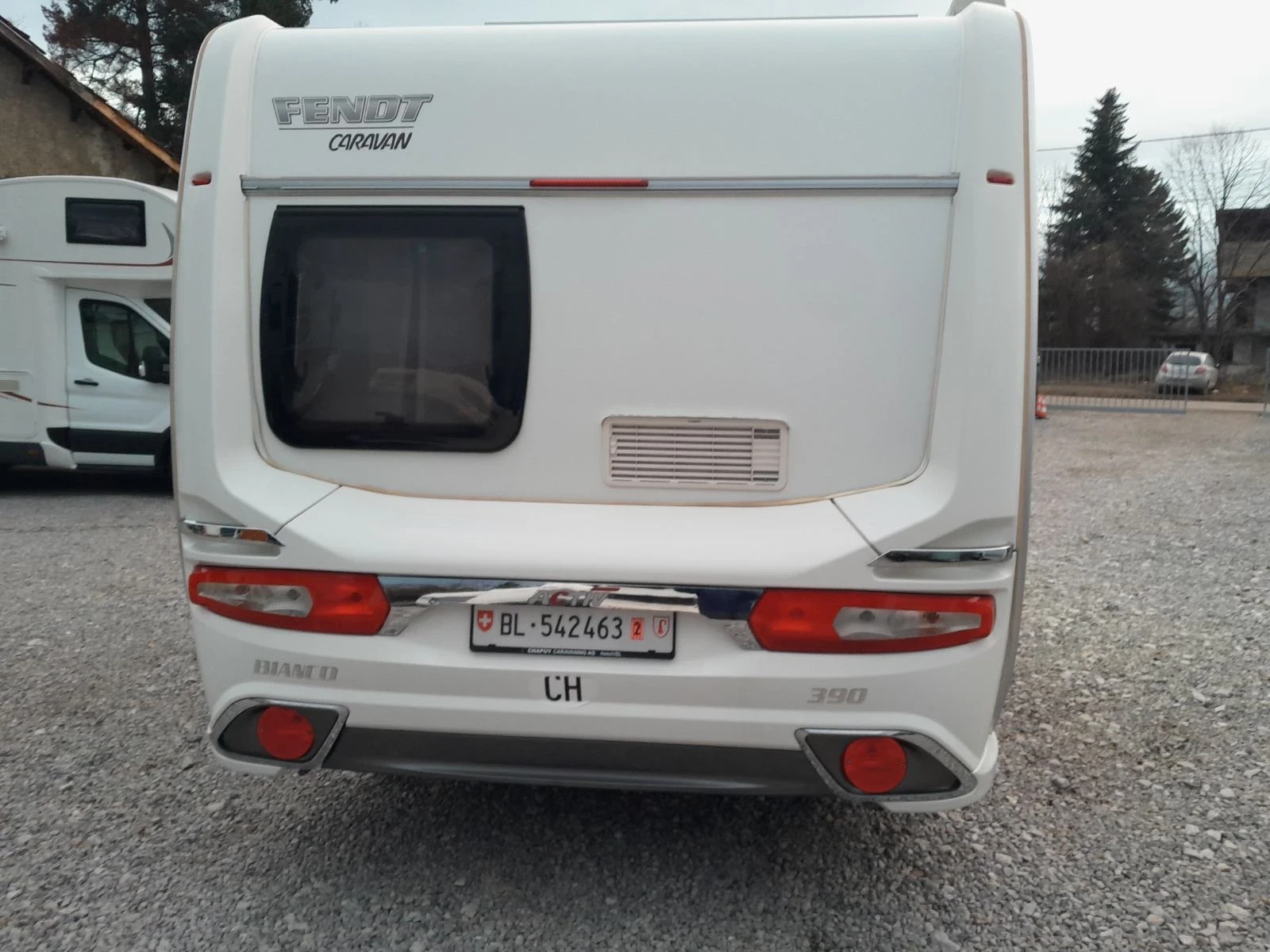 Каравана Fendt Bianco Activ 390 Климатик, мувър, форцелт и още! - изображение 3