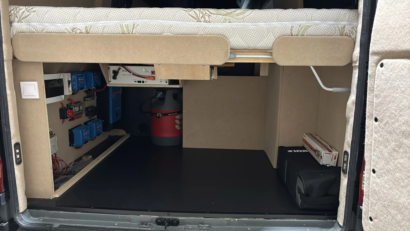 ������ Iveko 35 S 18 | Mobile.bg � ����������� 17