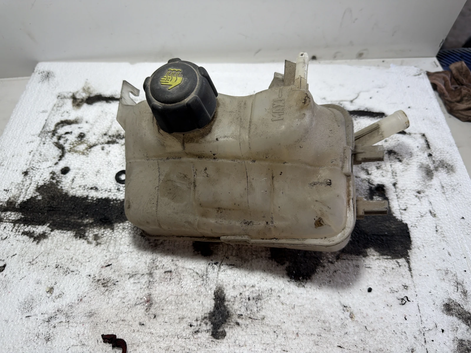казанче антифриз 217100005R 1.5DCI Renault Megane