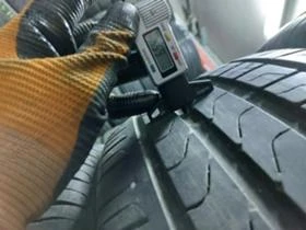 Гуми Летни 235/50R19, снимка 9