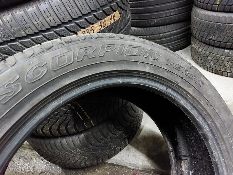 Гуми Летни 235/50R19, снимка 5 - Гуми и джанти - 36273478